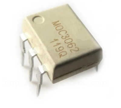 MOC3062 DIP-6 Triac Çıkışlı Optokuplör Entegresi - 1